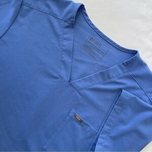 Figs Chisec Three-Pocket Scrub Top Size XXL